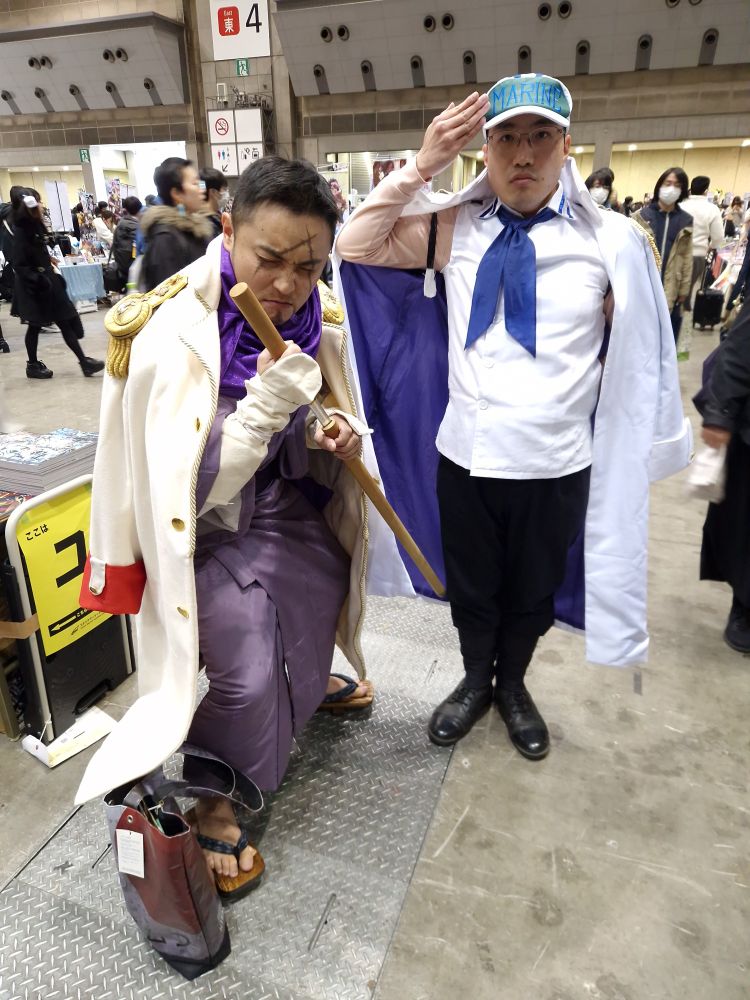 Comiket One Piece cosplayers