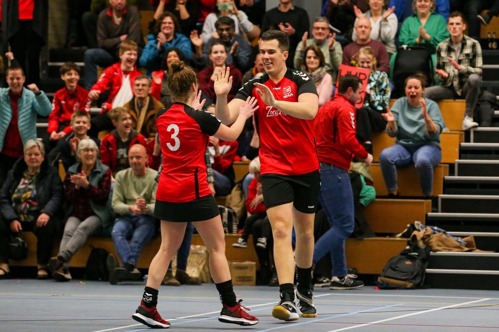 Korfballers Nexus winnen met de hakken over de sloot
bron: WaterwegSport