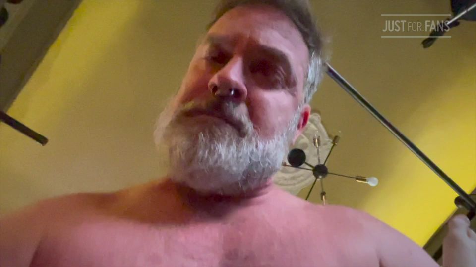 A new JFF superfan is enjoying my 45 videos, 26 photos. See ALL my content at: justfor.fans/PupLux?Source=NewFanBlueSky