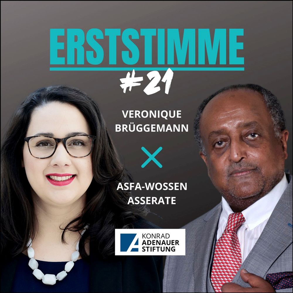 Foto von Erststimme einem Podcast, dazu das Logo der Konrad Adenauer Stiftung. #21 Veronique Brüggemann x Asfa-Wossen Asserate. Dazu die Porträts der beiden Personen.