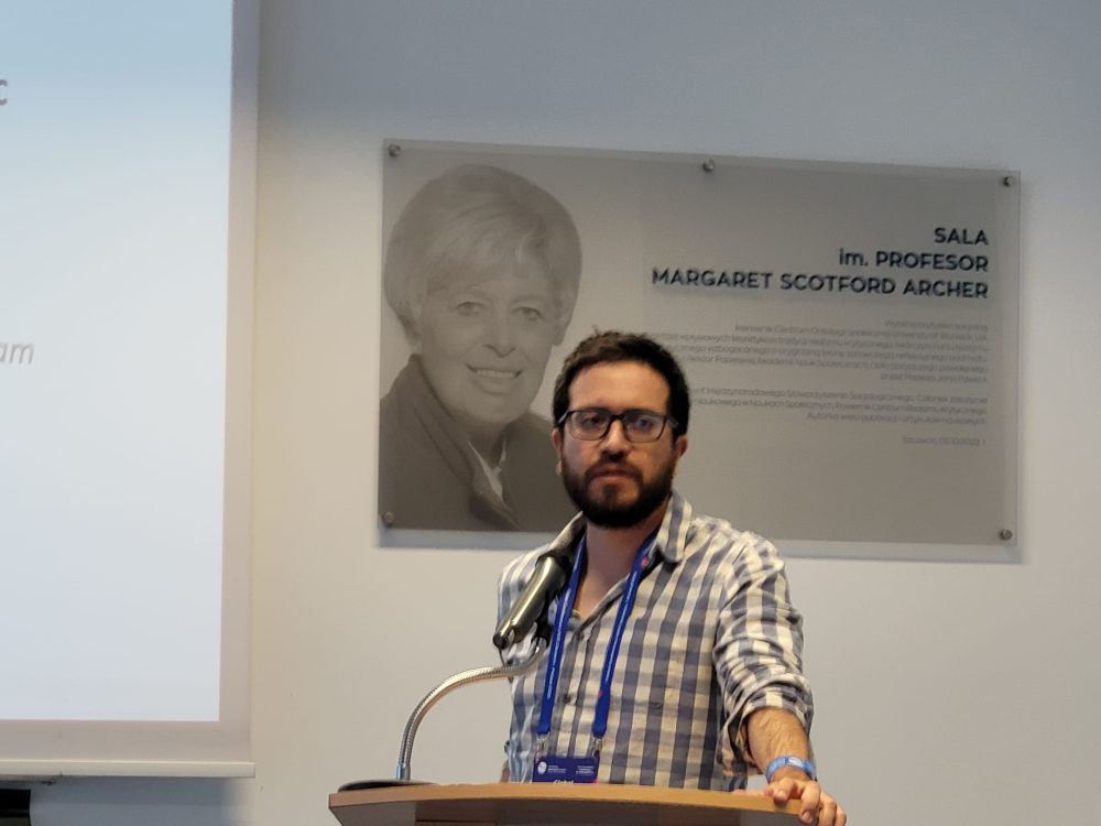 Juan David Parra speaking at IACR conference
