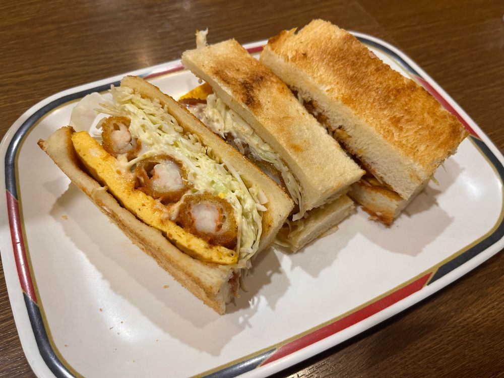 コンパルのエビカツパン