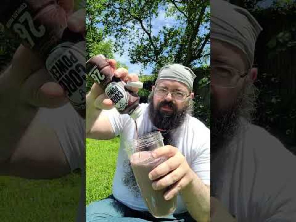 Chocolate-covered Berries Red Bull | Bite-sized Nom Session #redbull #protein #chocolate