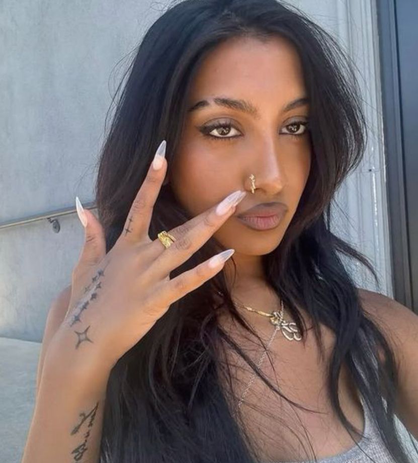Lara Raj of KATSEYE.