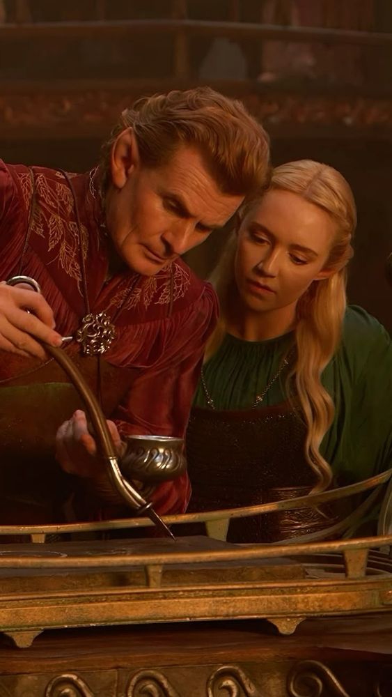Celebrimbor & Mirdania crafting in the forge