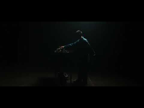 Nouveau Monica - Universal Mind Chaos (Live Version)