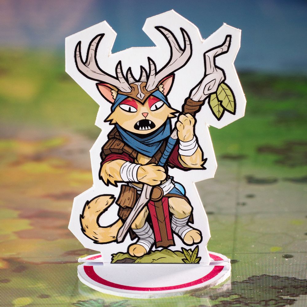 Paper miniature of a tabaxi druid
