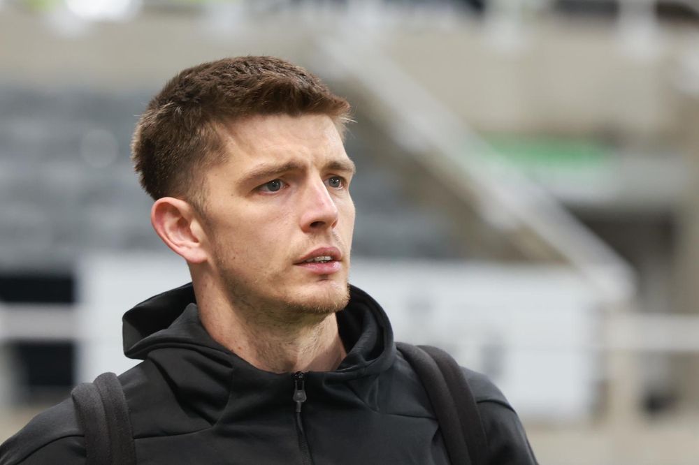 Nick Pope arrives at St James' Park.