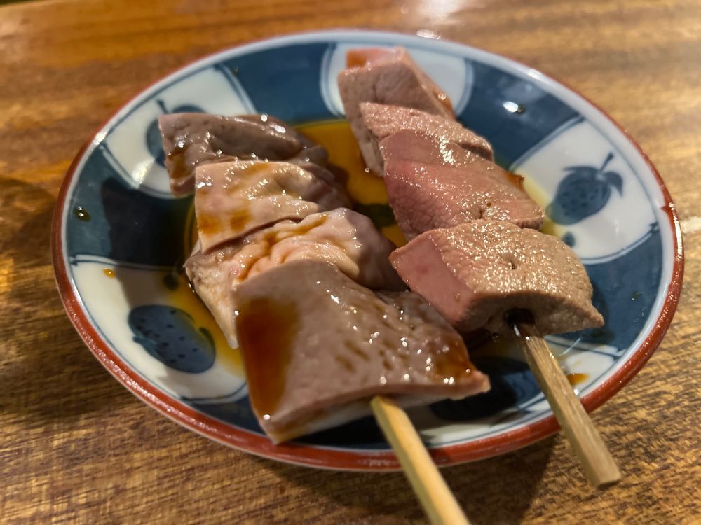 レバとガツ一本ずつお酢