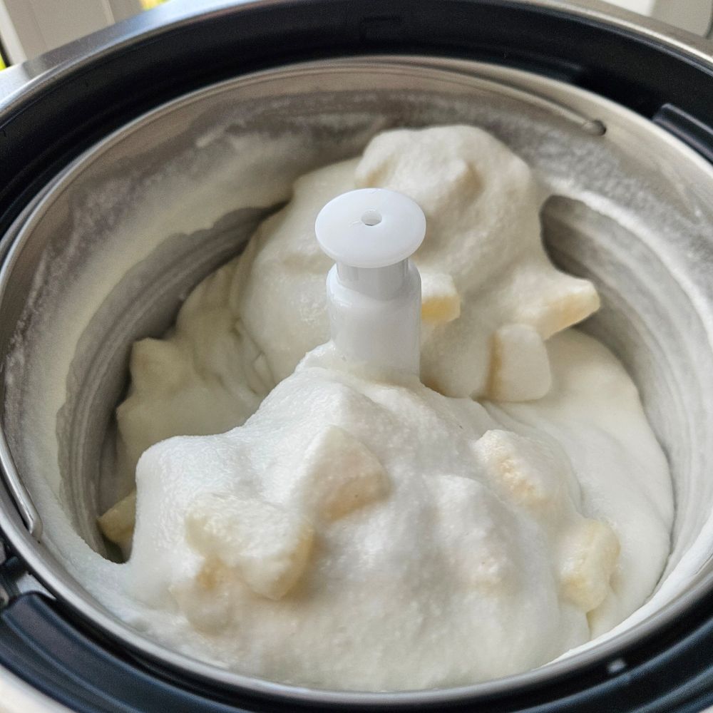 Pinã colada ice cream being churned