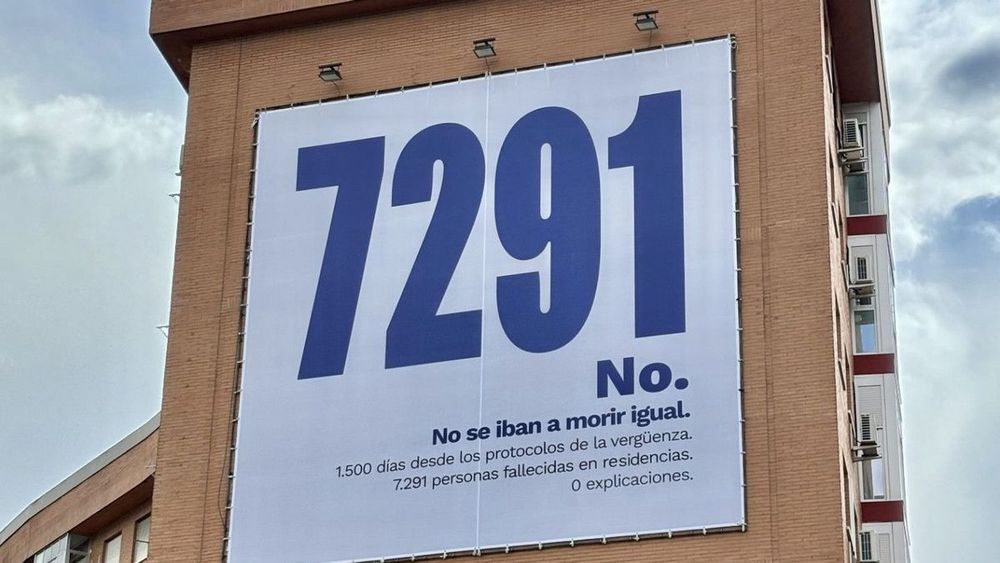 Fotografía del famoso cartel 7.291. No. No se iban a morir igual.