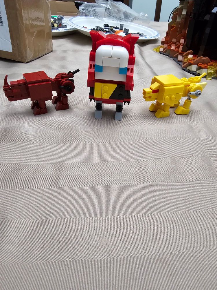 Transformers Blaster, Steeljaw and Ramhorn made out of lego like bricks