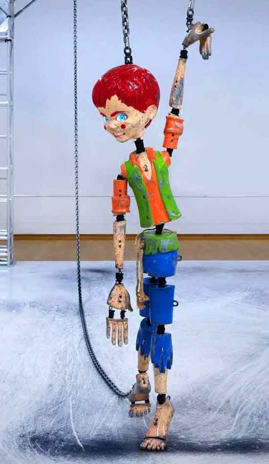 (image:Jordan Wolfson: Colored sculpture)