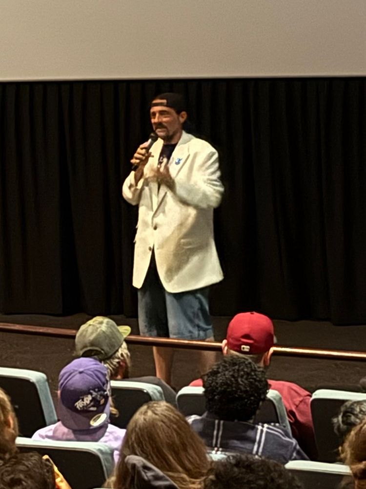 Kevin Smith on a stage