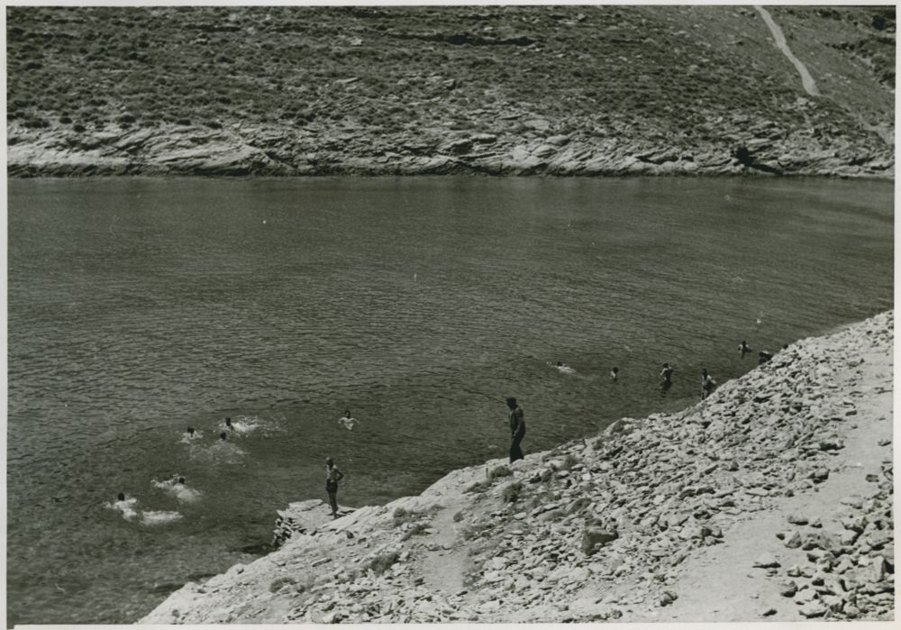 Gyaros Island of Exile - Penitentiary camp nr.5, bay 5, swimming - ICRC V-P-HIST-E-05819.JPG 13.06.1948