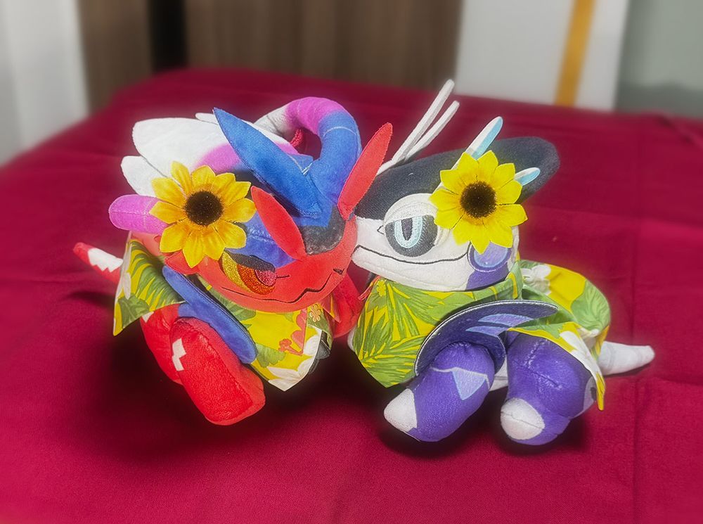 ミライドンとコライドン ぬいぐるみの日常　新しいぬい服
Koraidon and Miraidon pokeplush 
#pokemon #pokemonplush
