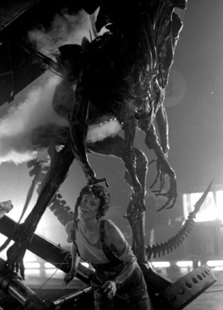 Sigourney Weaver on the set of Aliens