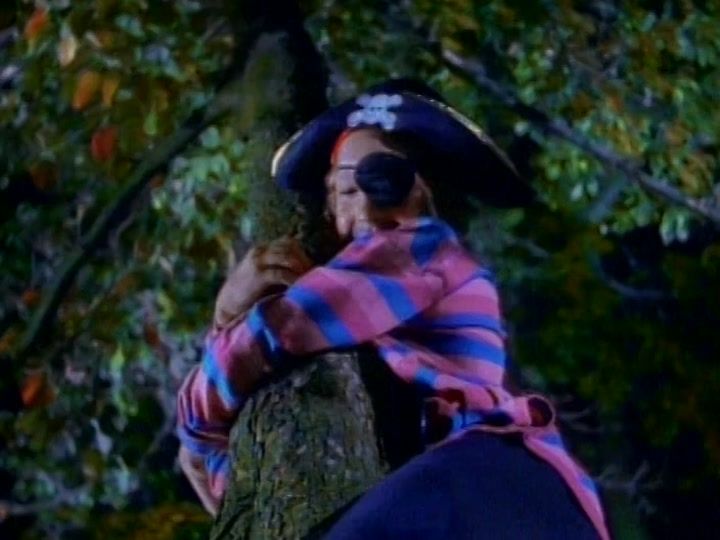 The Adventures of Pete & Pete - Season 2, Episode 6: Halloweenie