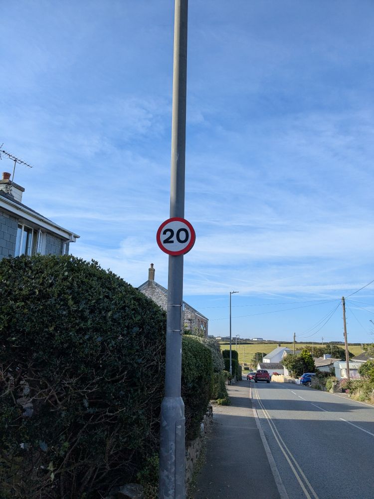 Photo of a 20mph on a lamp post in a Cornish village 