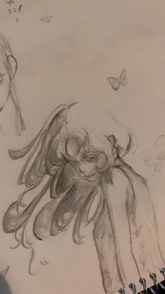 儚い、微笑みって感じの落書き描けて満足。