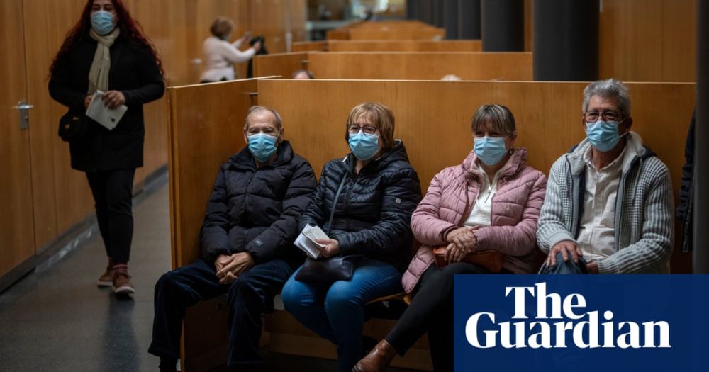 Spain makes facemasks mandatory in hospitals as respiratory illnesses