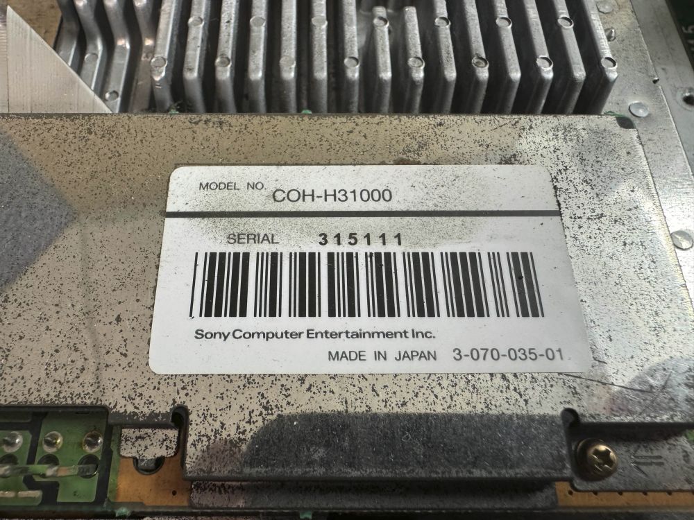 Zoom in on the model number of COH-H31000