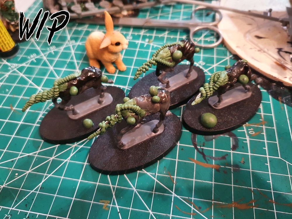 Schritt 4: Es wurden Kugeln an die Pferdekörper geklebt