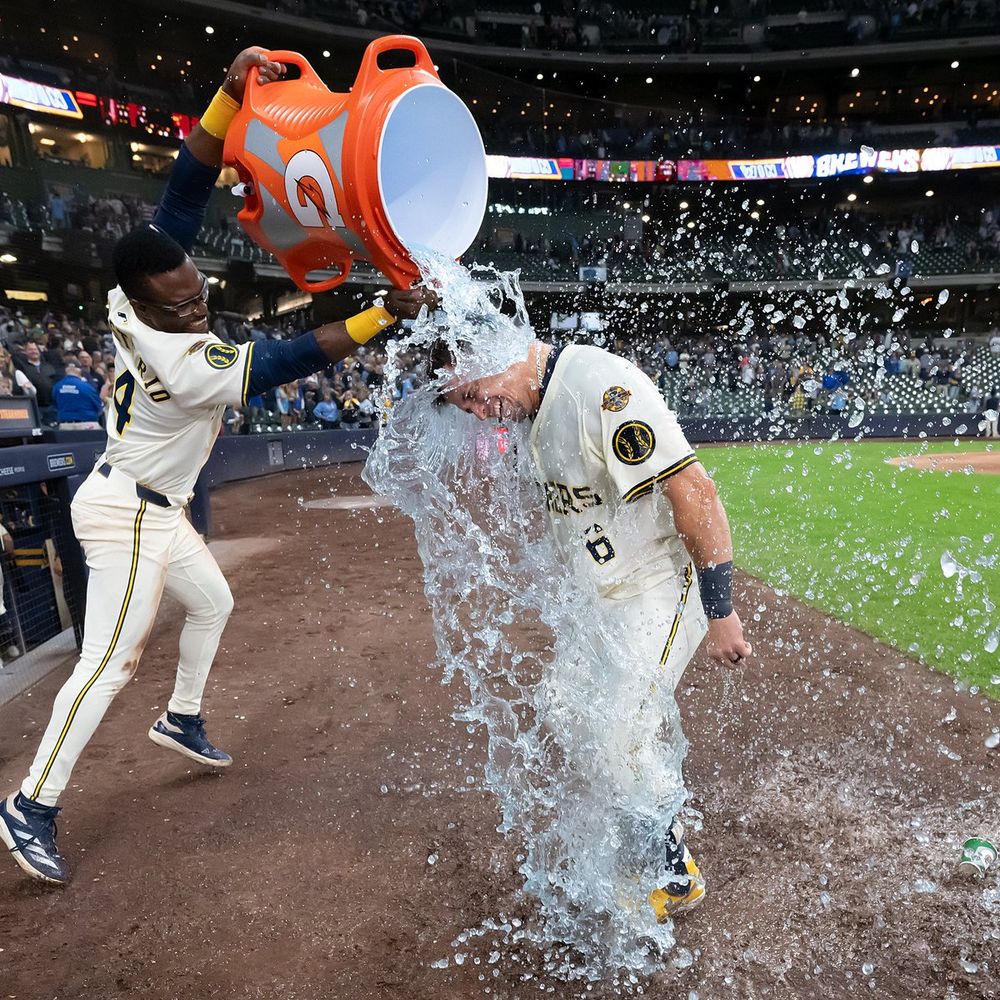 Isaac Collins Gatorade bath