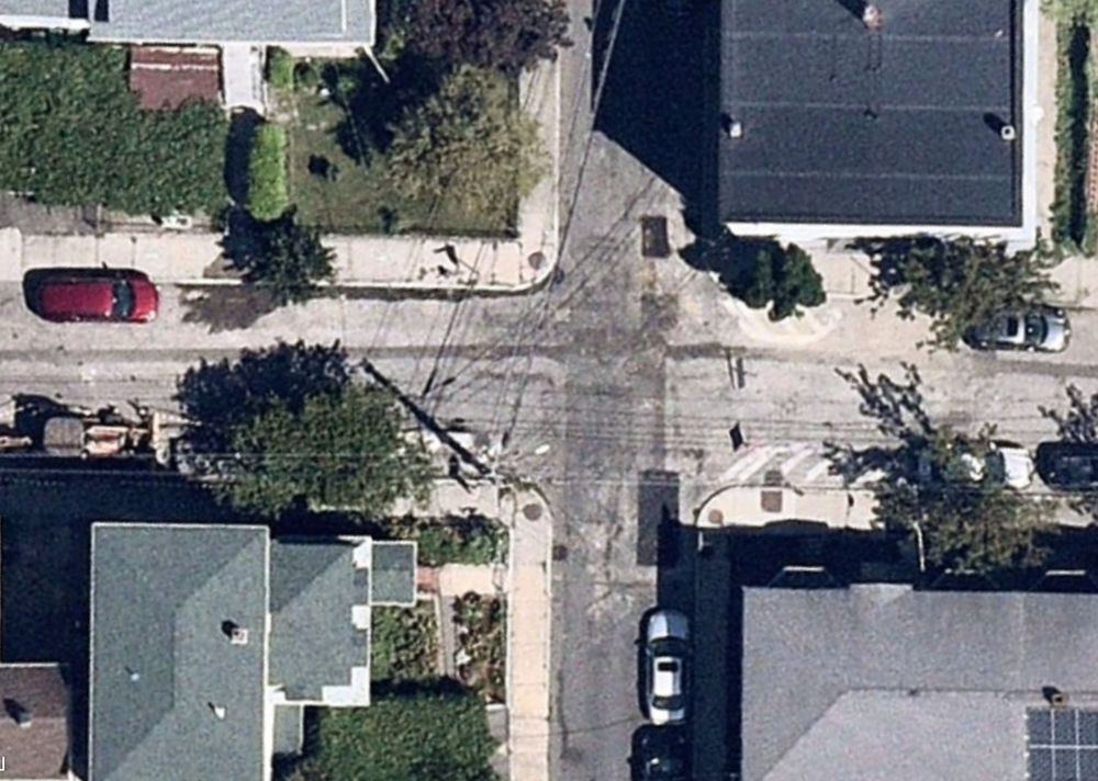 Oak and Houghton Street intersection August 2024.