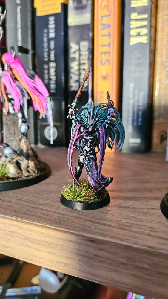 Age of Sigmar Slaughter Queen miniature turquoise hair