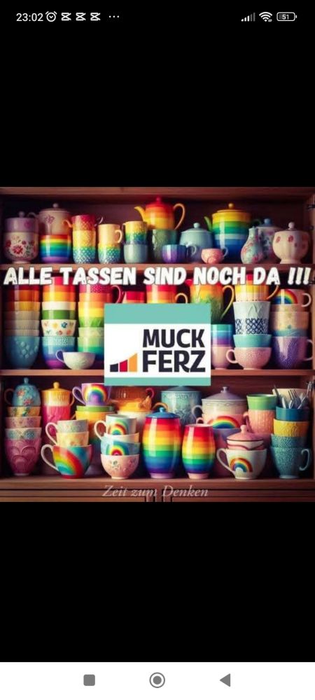 Muck Ferz Wortspiel im Tassenschrank 