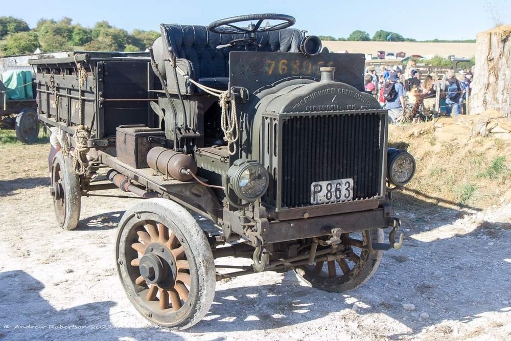 Four Wheel Drive Company Model B Lorry/Truck front 3/4 view.