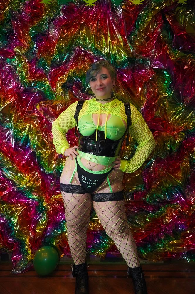 Mo in their full e-girl fit for the 4/20 party, sporting FemmeFataleLA panties that say “SUB TO MY ONLYFANS”