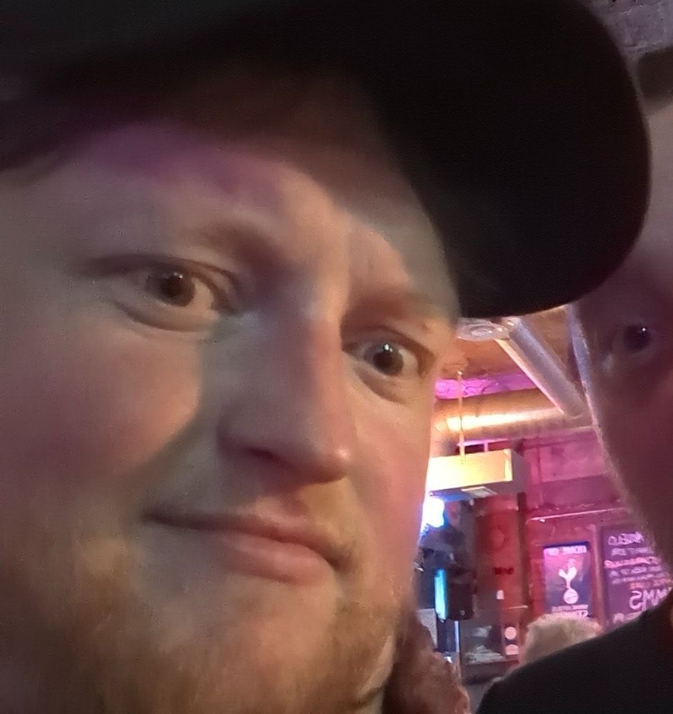 packers fan watching jordan love throw another hospital ball to romeo doubs