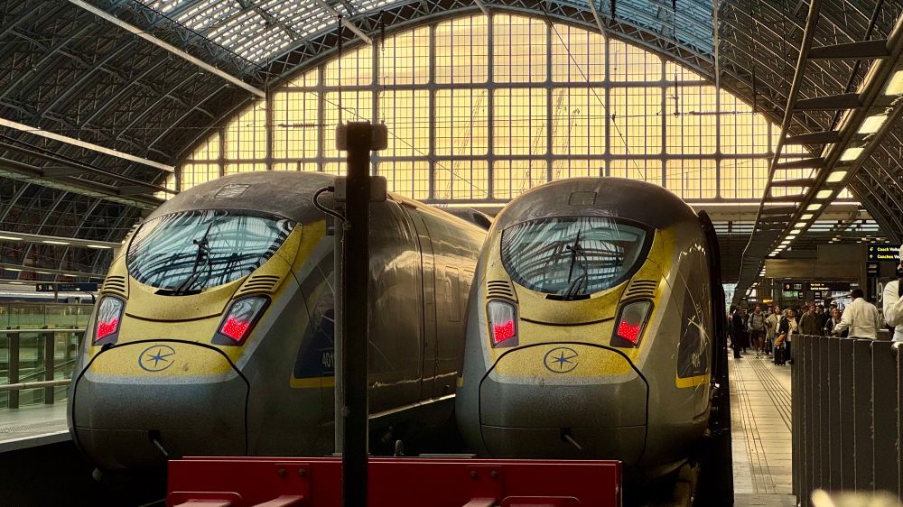 A pair of Eurostar class 374 e320s, 374019 on the left & 374014 on the right on platforms 6 & 7 respectively at London St Pancras International, in the summer evening dusk sun.
