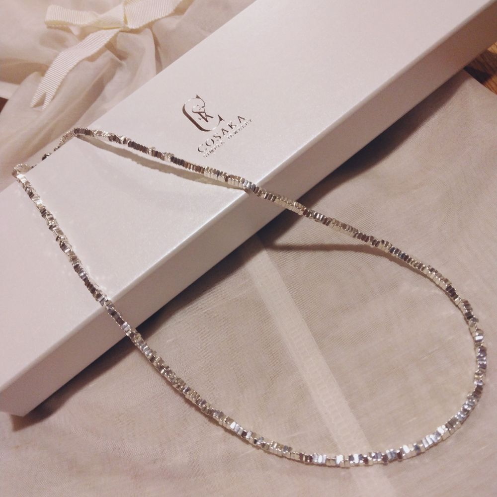 ヘマタイトのネックレス