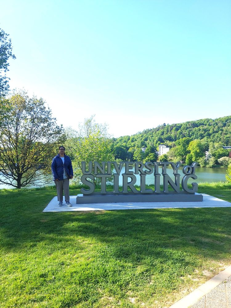 Jyoti Bhogal in the backdrop of the ‘University of Stirling’ and the centrally located Airthrey Loch.