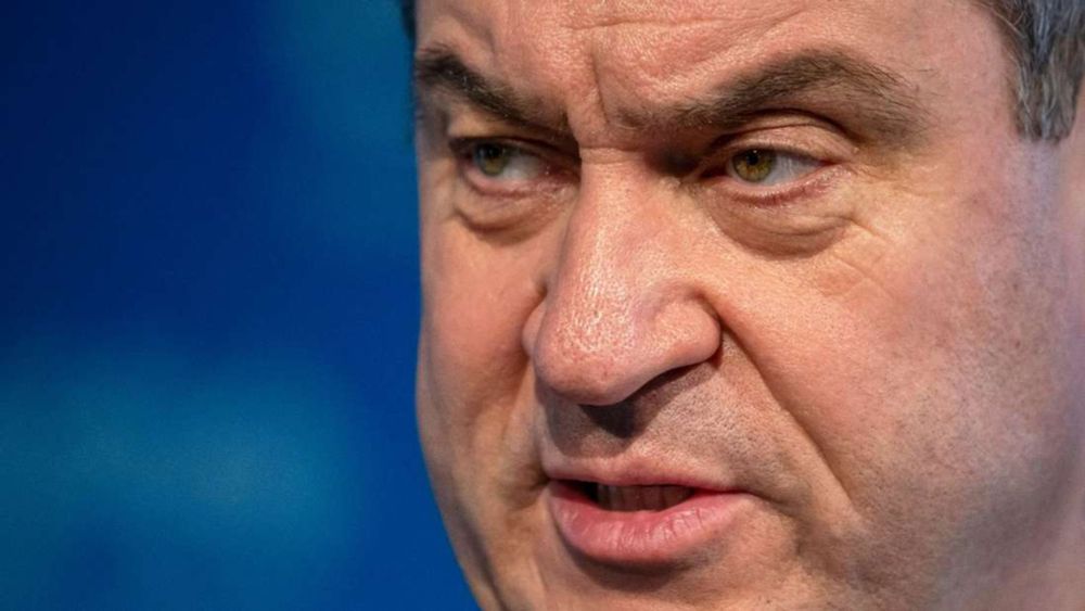 „Unsere Bezahlkarte ist härter“: Söder erklärt, wie Bayern Asyl-„Anreize“ beseitigen will