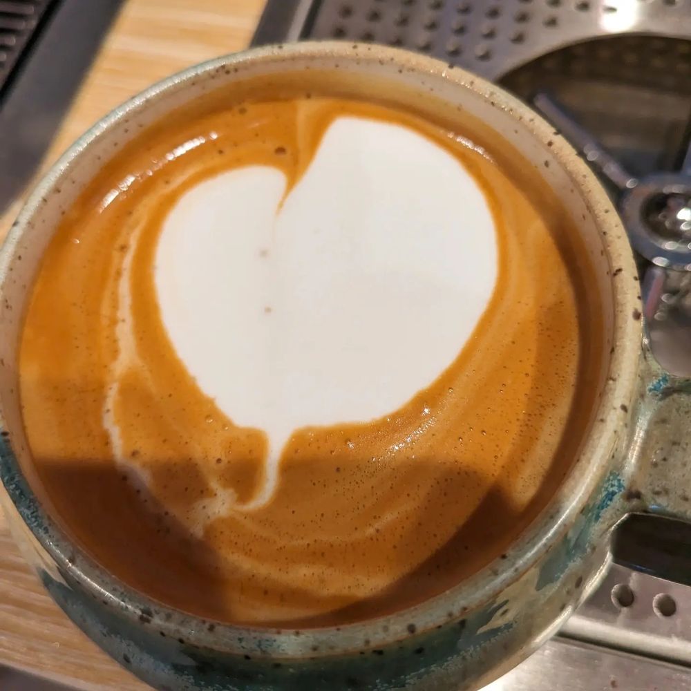 Day 3

Foam quantity is reduced, and I'm starting to get a better feel for how my wand height is inadvertently sneaking more air in. Baby steps.