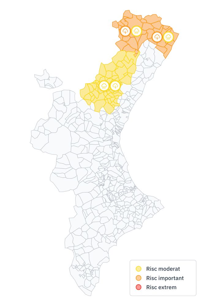 Mapa del País Valencià amb avisos meteorològics actius. El Baix Maestrat, els Ports, l'Alt Maestrat tenen risc important per tempestes. El Baix Maestrat, els Ports, l'Alcalatén, l'Alt Maestrat, l'Alt Millars, l'Alt Palància, la Plana Baixa tenen risc moderat per pluges. L'Alcalatén, l'Alt Maestrat, l'Alt Millars, l'Alt Palància, la Plana Baixa tenen risc moderat per tempestes.