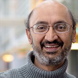 Prof Srinivasan Keshav conducts research at the intersection of computer science and sustainability. He is the Robert Sansom Professor of Computer Science at the University of Cambridge.