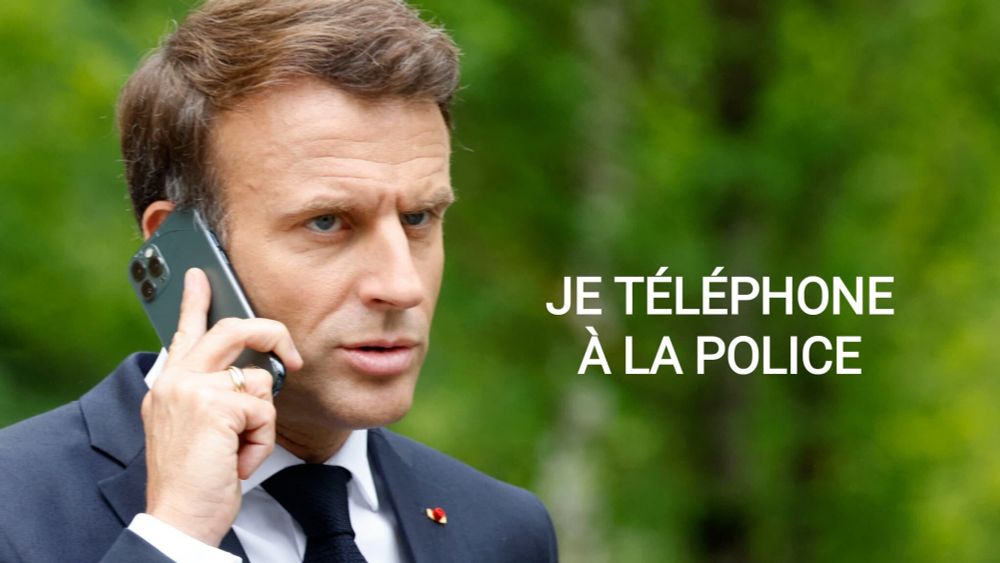 Je telephone a la police