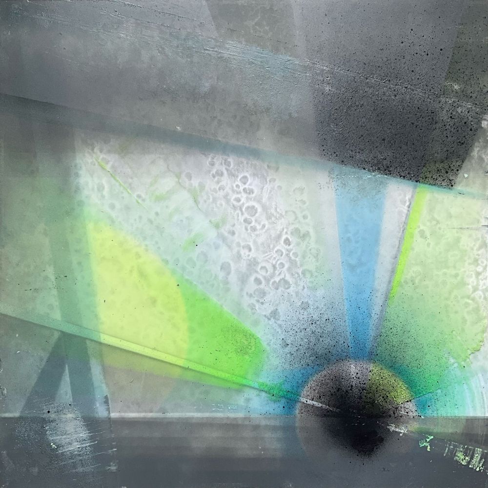 Obra "Guerra futura 3" (apagada con luz) de la serie "Parabellum 5", por el artista abstracto El Gus.