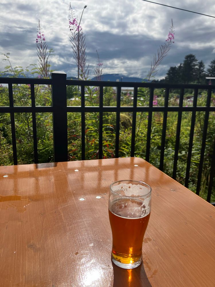 Ahh yes mid ride beer
