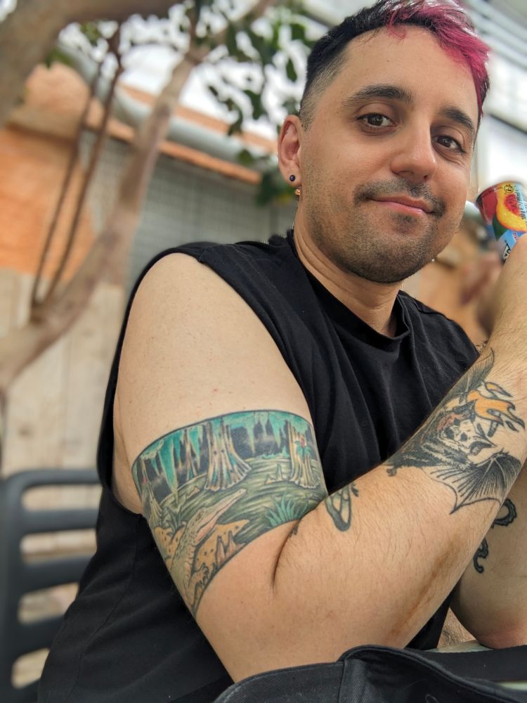 Selfie avec mon tatouage alligator 