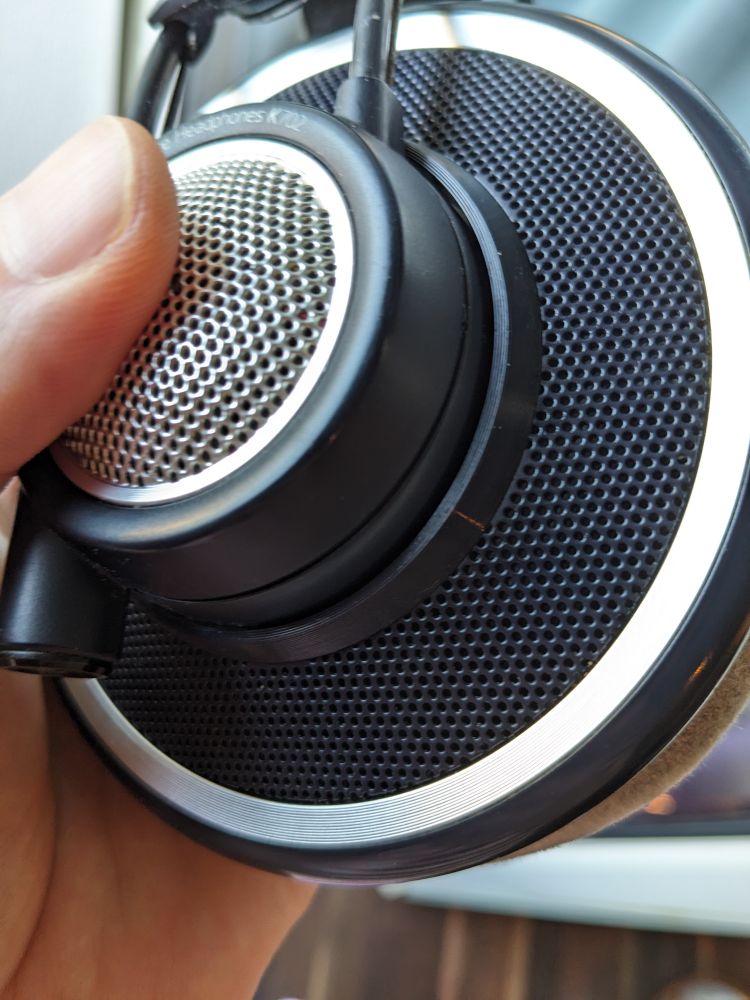 Same headphones, now in clean. Wowzers 🤗