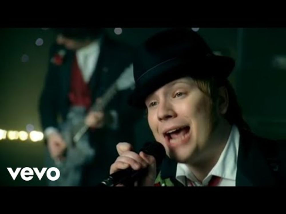 Fall Out Boy - Thnks fr th Mmrs (Official Music Video)