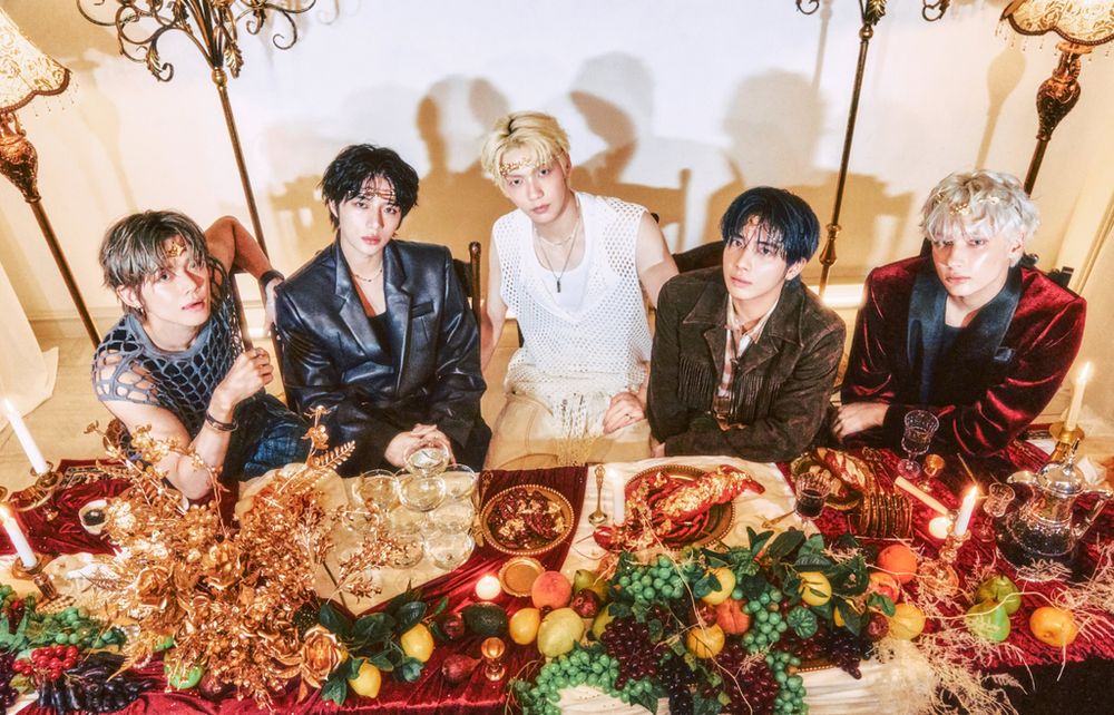 Seasons Greetings Gods