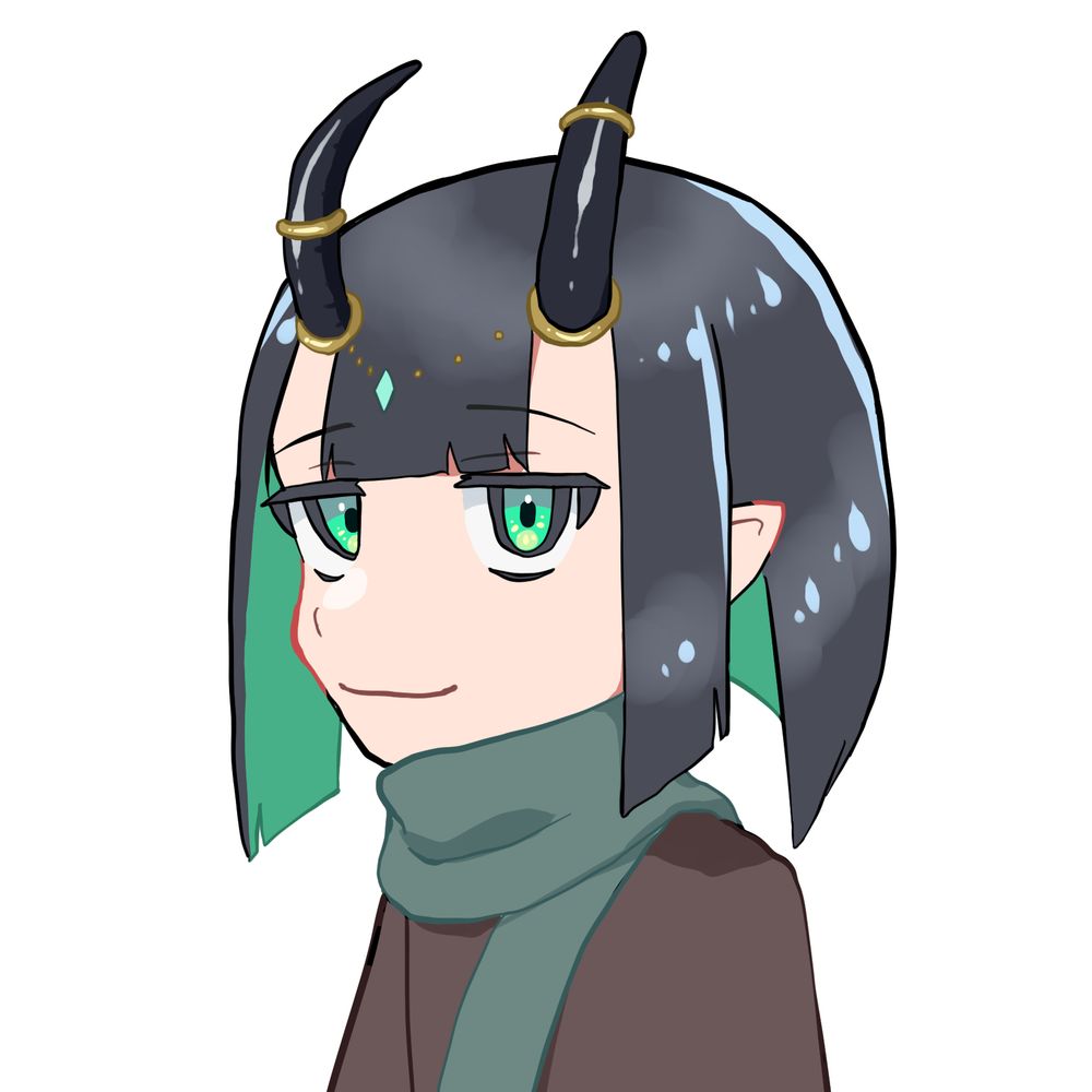黒いツノが生えている子のイラスト。ツノには金色のリングがはまっている。黒髪に緑色のインナーカラー、緑のマフラー、茶色のマント。