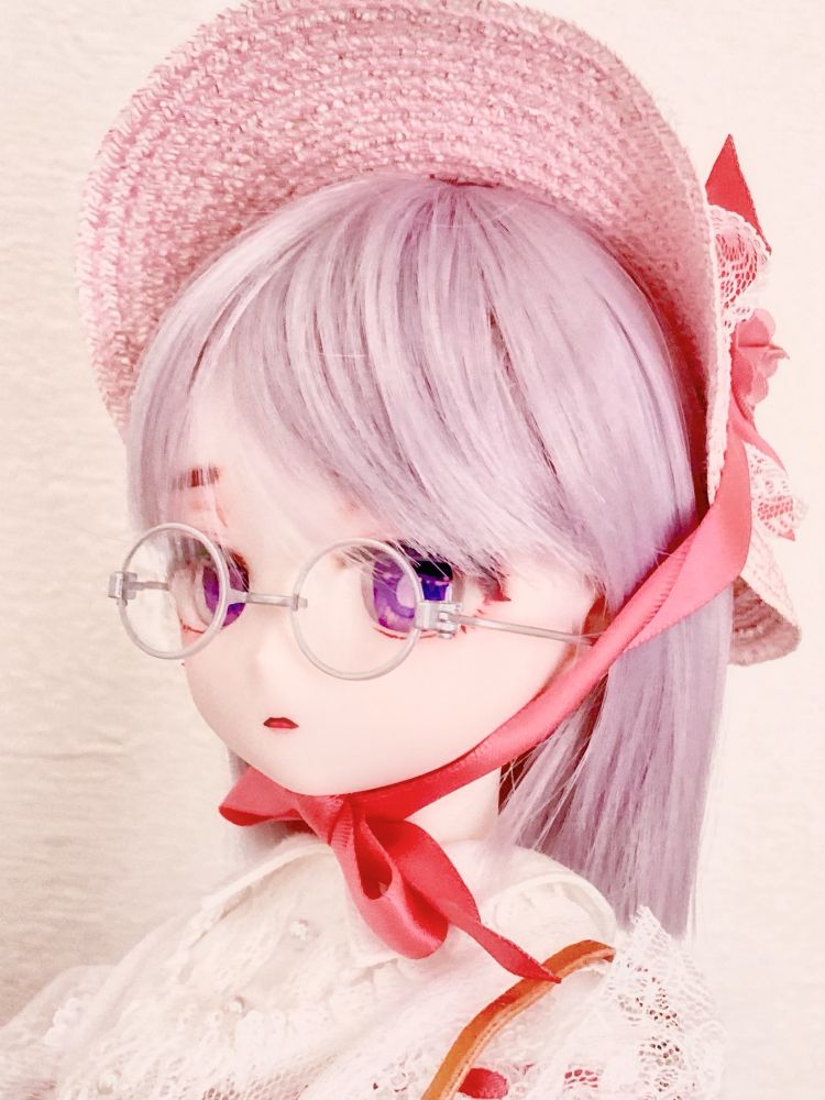 丸メガネ似合うね〜🥰